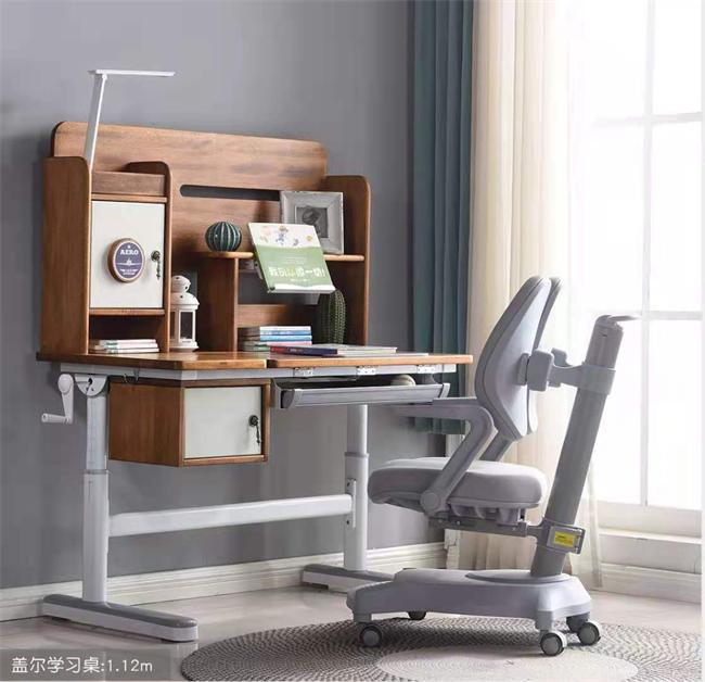 优学士品牌图片